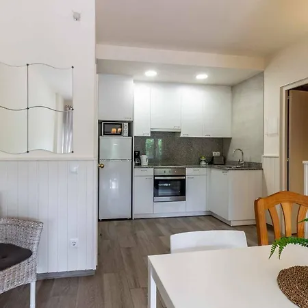 Polcent 8 Cercano A La Playa Apartman